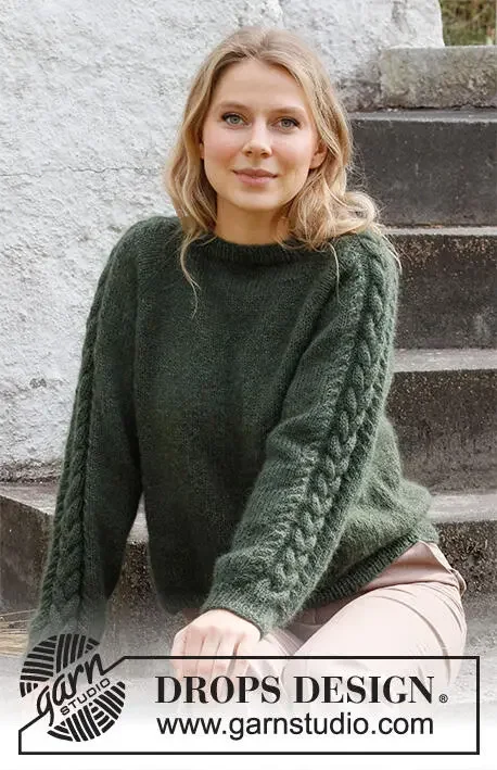 Expressleverans 215-5 Deep Woods Sweater by DROPS Design