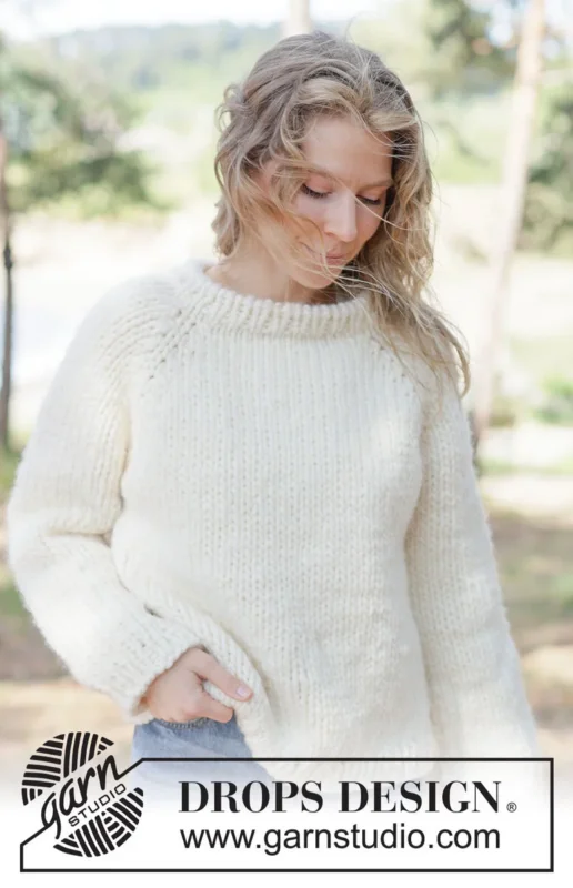 264-26 Quiet Hours Sweater by DROPS Design Billigare
