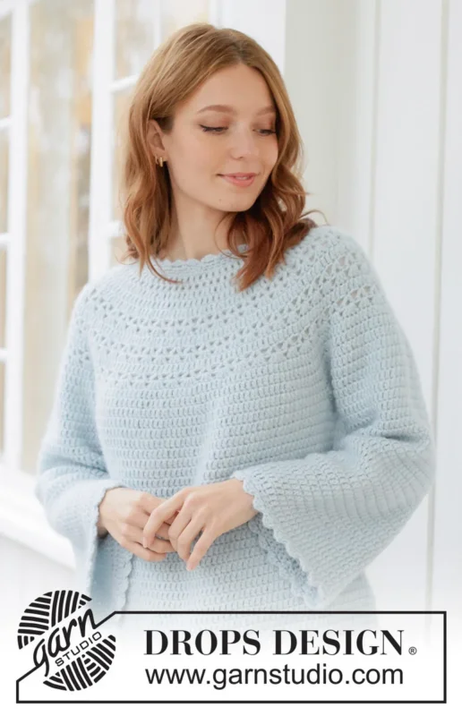 266-24 Blue Petal Sweater by DROPS Design Kampanjpris