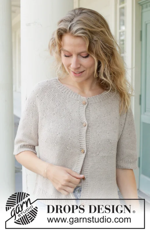259-21 Moon Dust Cardigan by DROPS Design Kampanj