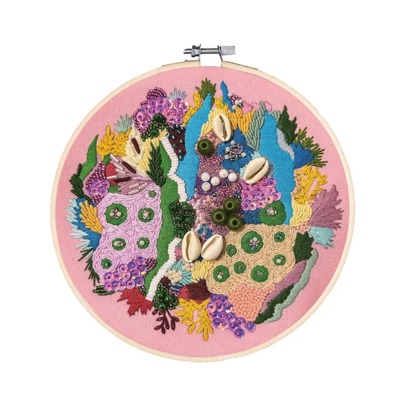 Broderikit koraller Ø20 cm – vackert motiv av korallrev med snäckor och pärlor Fri frakt