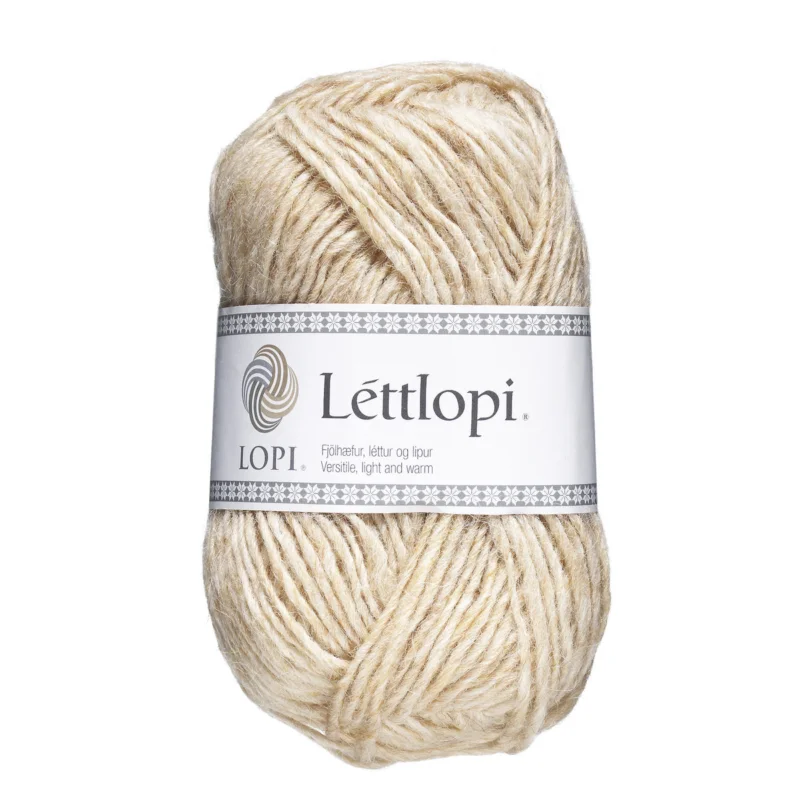 I lager Ullgarn Istex Lettlopi 50g ljusbeige – 1418 Straw