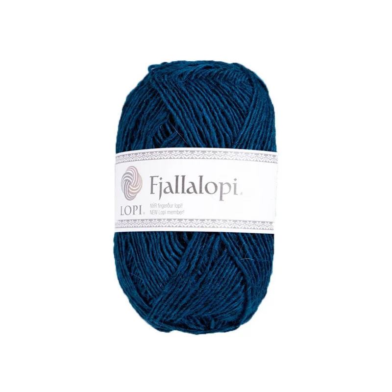 Endast denna vecka Garn Istex Fjallalopi 50g mörklila – Polar night 3023