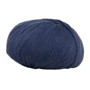I lager Hjertegarn Highland Fine Wool Garn 2163 Mörk Jeansblå