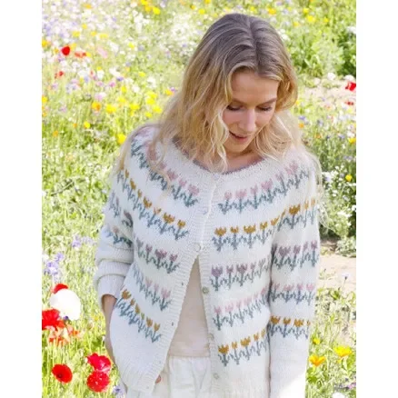 Köp online Spring Parade Cardigan by DROPS Design – Cardigan Stickmönster str. S – XXXL