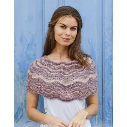 Summer Sand by DROPS Design – Poncho Stickmönster One-size Säker betalning