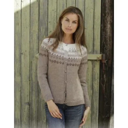 Köp nu Talvik Jacket by DROPS Design – Jacka stickmönster str. S – XXXL