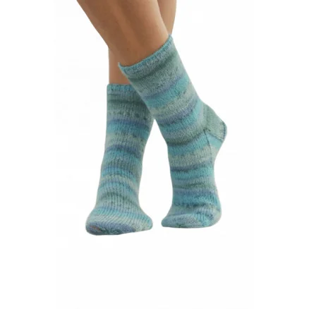 Blue Notes by DROPS Design – Sockor Stickmönster str. 35/37 – 41/43 Outlet