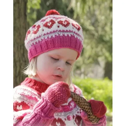 Â Warmhearted Hat by DROPS Design – Mössa stickmönster str. 12/24 mån – 3/6 år Erbjudandepris