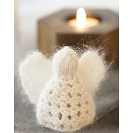 Beställ nu Christmas Cherub by DROPS Design – Änglar Julpynt Stickbeskrivning 7,5 cm – 2 st.