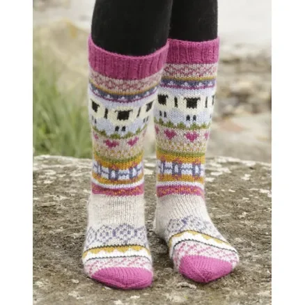 Extra rabatt Sleepy Sheep by DROPS Design – Sockor Stick-mönster strl. 35/37 – 44/46