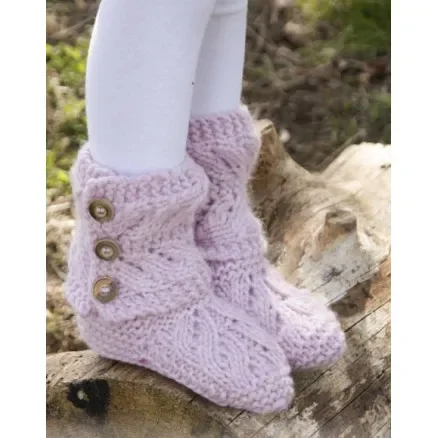Strawberry Pudding by DROPS Design – Tofflor Stick-mönster strl. 20/21 – 35/37 Handla nu