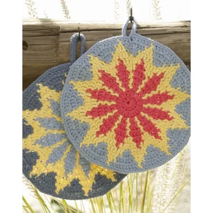 Burning Sun by DROPS Design – Grytlappar Virkmönster Utförsäljning