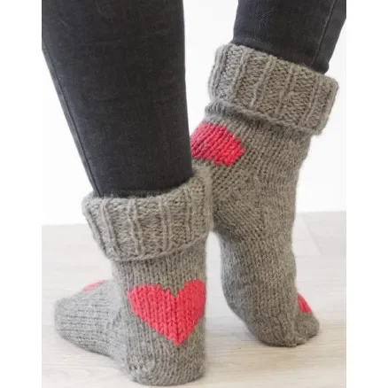 risnedsättning Heart Dance by DROPS Design – Tofflor Stick-mönster strl. 35/37 – 41/43