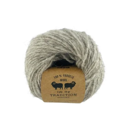 Köp nu Navia Brushed Tradition Garn 902 Ljus Grå