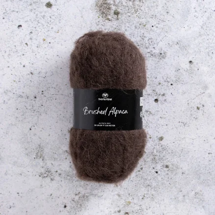 Endast idag Svarta Fåret Brushed Alpaca Garn 09 Espresso Martini