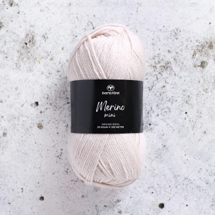 Svarta Fåret Merino Mini Garn 100 Cannoli Creme Köp online