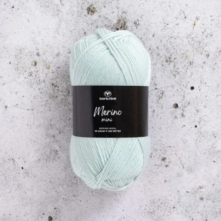 Snabb leverans Svarta Fåret Merino Mini Garn 108 Hint Of Mint