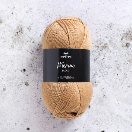 Svarta Fåret Merino Mini Garn 110 Butterscotch Sista chansen