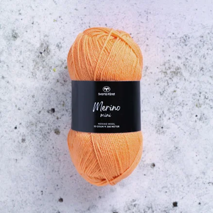 Endast idag Svarta Fåret Merino Mini Garn 114 Cantaloupe Melon