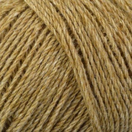 Â Permin Esther Garn 883405 Mossgrön Kampanjpris