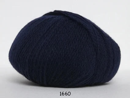 Hjerte Fine Highland Wool – ullgarn – Hjertegarn – fv 1660 Mörk Blå Populärt val