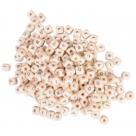 risnedsättning Infinity Hearts Träpärlor med bokstäver 10x10x10mm – 200 st – Andra sortering