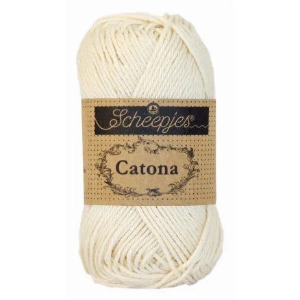Erbjudande Scheepjes Catona Garn Unicolor 130 Old Lace