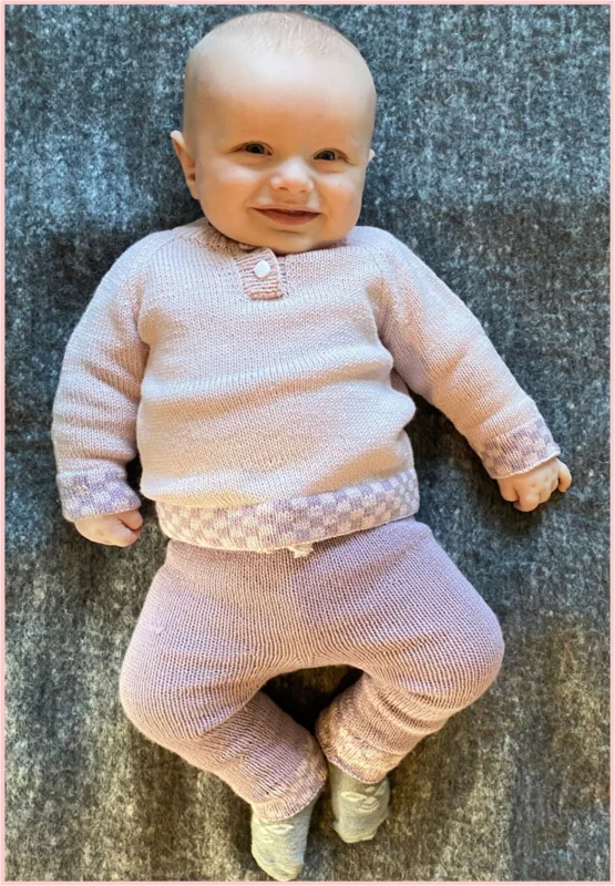 Populärt val Baby stick mönster Nora 2605 Med Lana bomullsgarn till 24 månader