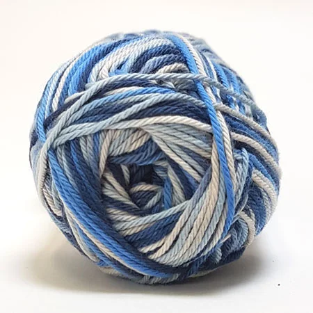 Beställ nu Cotton nr. 8/4 – Bomullsgarn til Virkgarn – fv 599 Mangfärgad