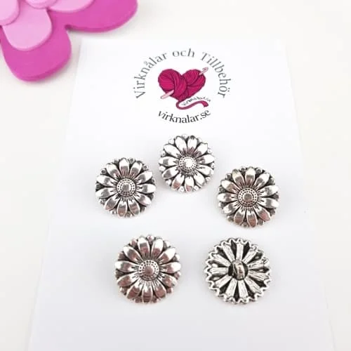Metallknappar Silver Solros 17 mm 10 st Nr 03 Köp nu