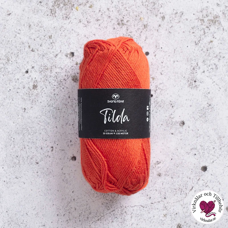 Tilda garn 50 g Svarta Fåret Red y or Not Rödorange 595 Begränsat erbjudande