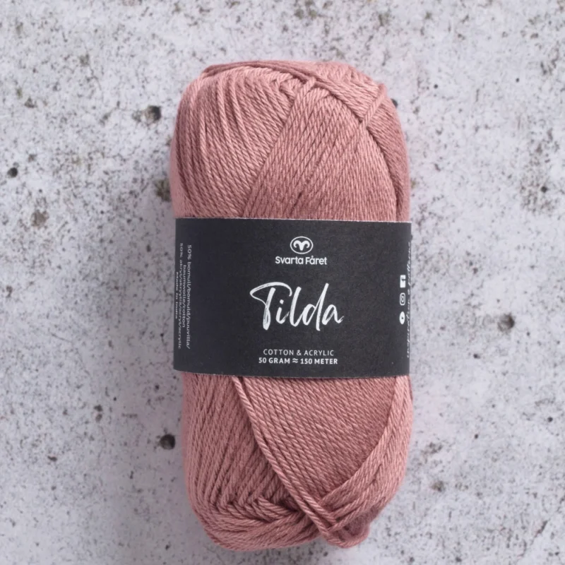 Tilda garn 50 gSvarta Fåret Burned PinkNr 551 Snabb leverans