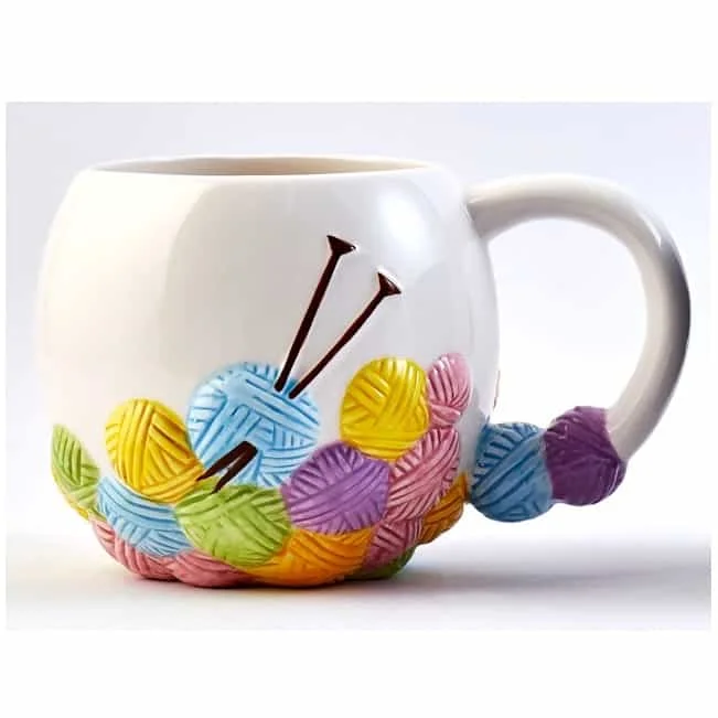 Sänkt pris Mugg m Handarbetstema Knitting Garn o Stickor