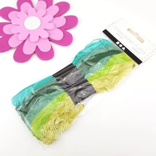 Lägg i varukorgen Broderigarn Punch Needle Gröna nyanser412740