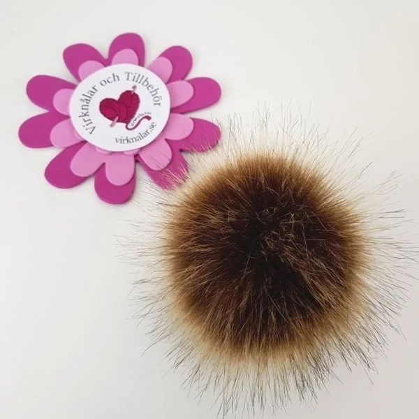 Köp nu Pälstofs NaturBrun 9-10 cm m ögla Obs! 2:a Sortering Ruffa