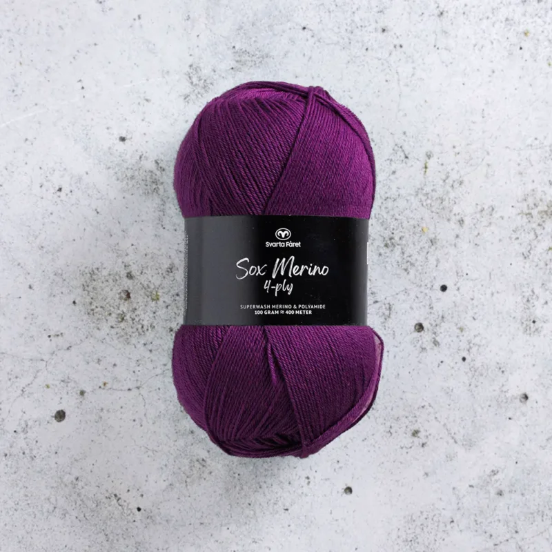 Svarta Fåret Sox Merino 4 ply, 100g Nocturne Snabb frakt