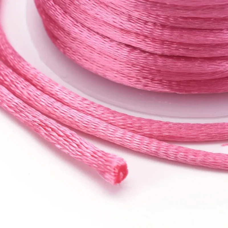 Rabatt Pearl Pink Satin Rattail Cord - 30m/1mm