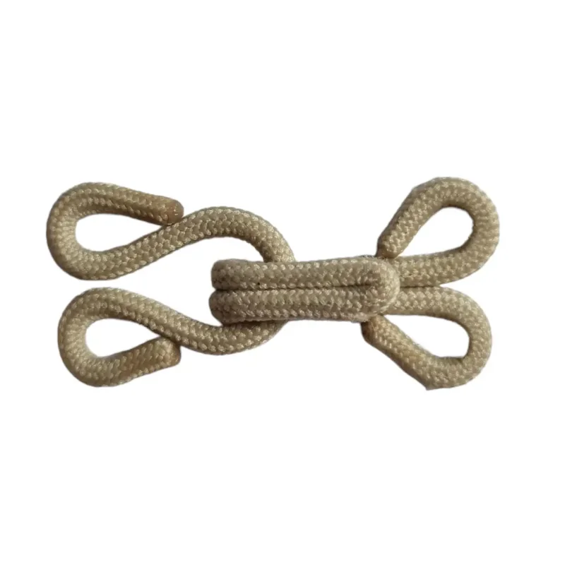 Begränsat antal Pälshäktor Beige